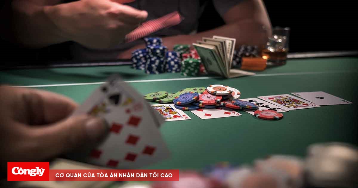 Chơi poker trực tuyến có an toàn không? Giải đáp thắc mắc cho bạn!