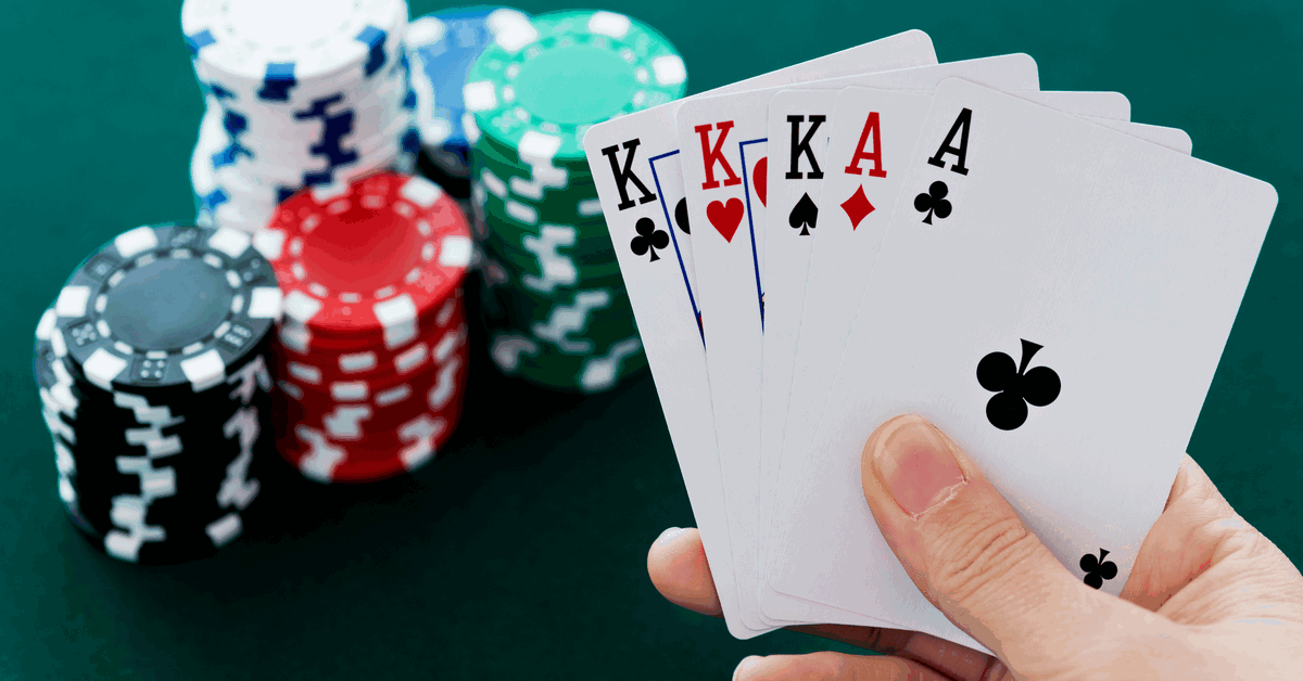 Kinh nghiệm đánh poker: Làm giàu không khó với bí kíp này